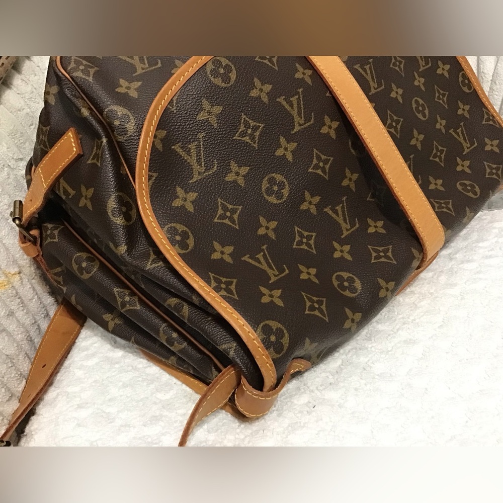 Louis Vuitton bags - Picture 10 of 15